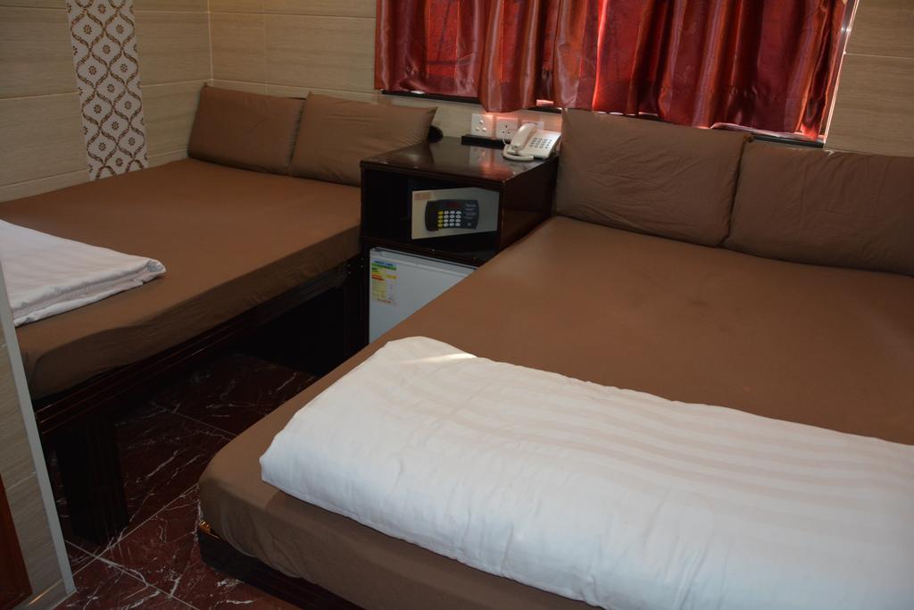 Guest house Everest