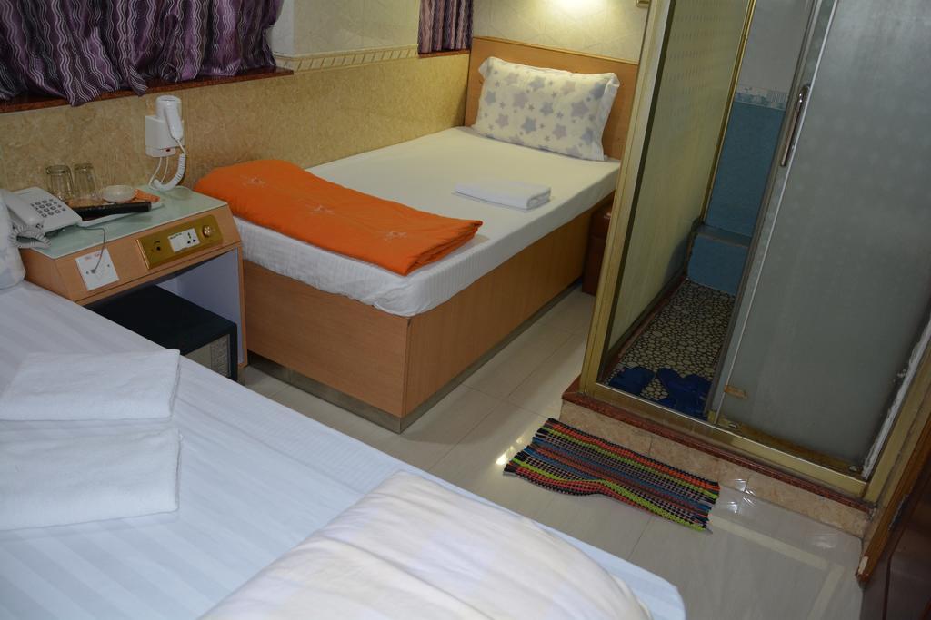 Guest house Everest